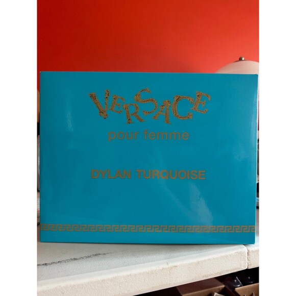 Versace Perfume + Backpack Gift Set - Picture 2 of 3